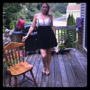 Wet Seal Dress Black white Mini Size Large juniors